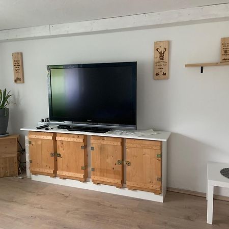 Schoene Moderne & Rustikale Einliegerwohnung Mit Kueche 슈람베르크 외부 사진